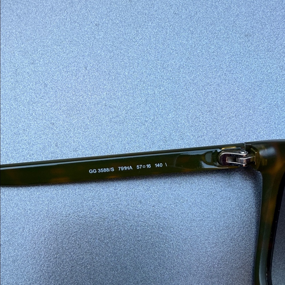 Gucci Brown Sunglasses - Picture 6 of 7